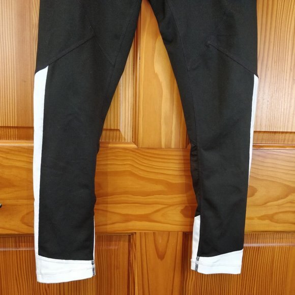 Zella Black & White Ankle Length Leggings SM - Picture 5 of 6
